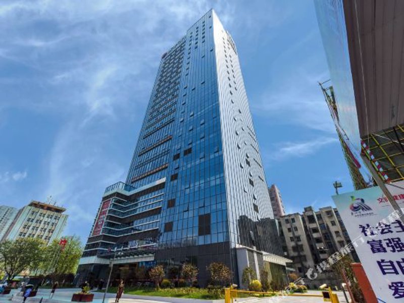 在选择酒店住宿时，你是否也曾担心预订的信息能否准确无误？今天我们就来探讨一下如何确保获取的酒店住宿信息真实可靠。